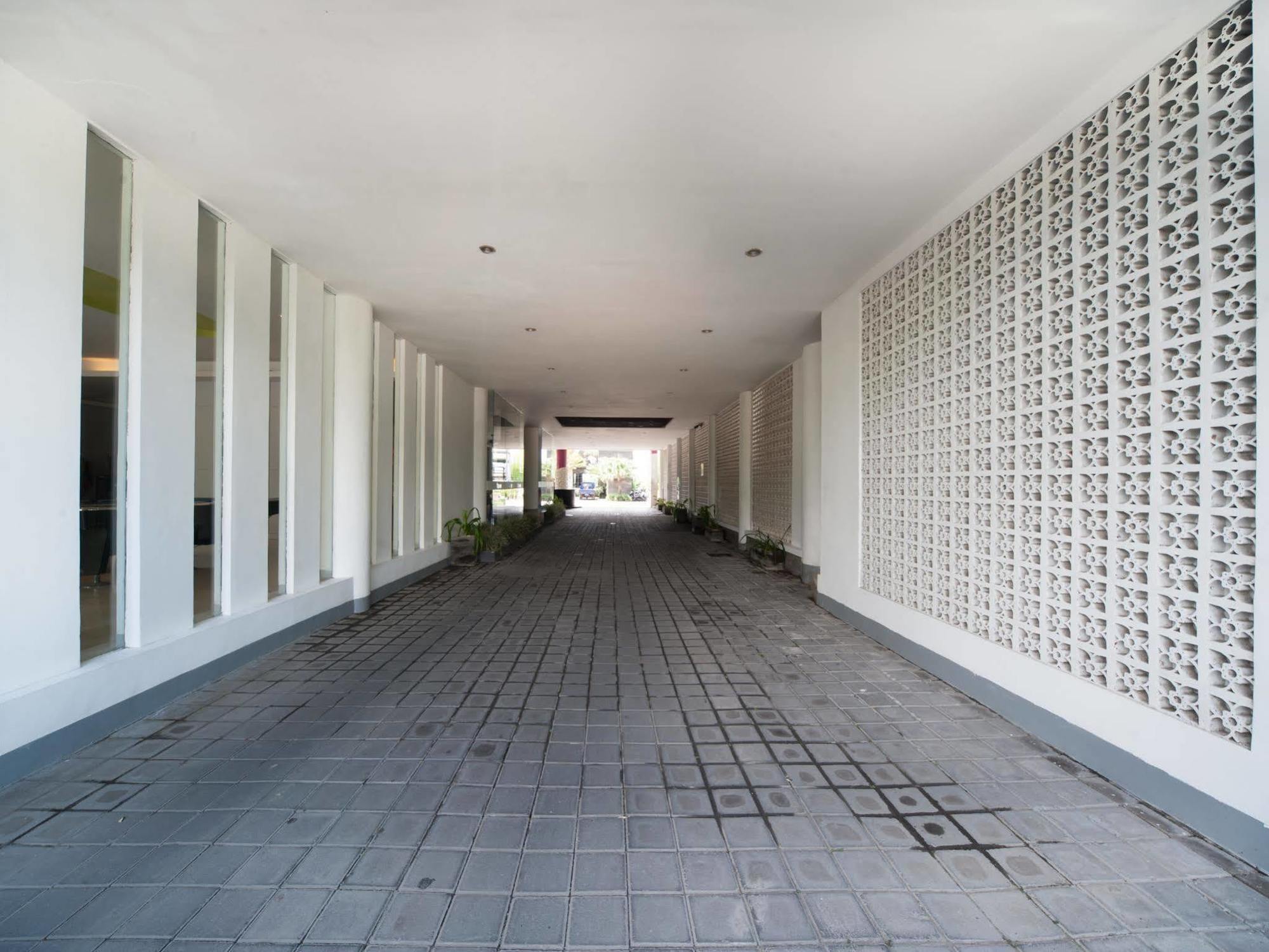 Hotel Seminyak Garden Dalung  Exterior foto
